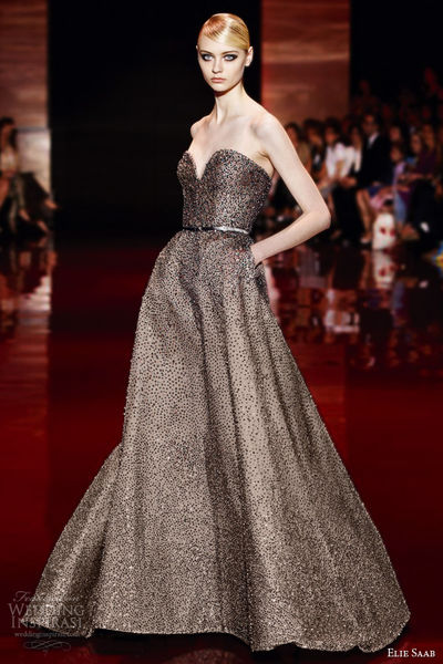 elie-saab-fall-winter-2013-2014-couture-strapless-gown-embellished-beaded-crystal-sweetheart-strapless