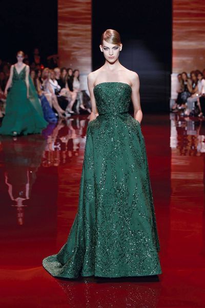 elie-saab-fall-winter-2013-2014-couture (2).jpg