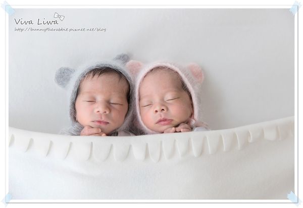 newborn pics b10.jpg