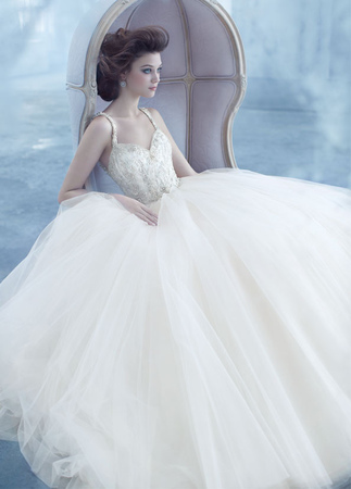 4lazaro-bridal-tulle-ball-gown-sweetheart-beaded-straps-sheer-jewel-encrusted-natural-circular-chapel-3319_zm